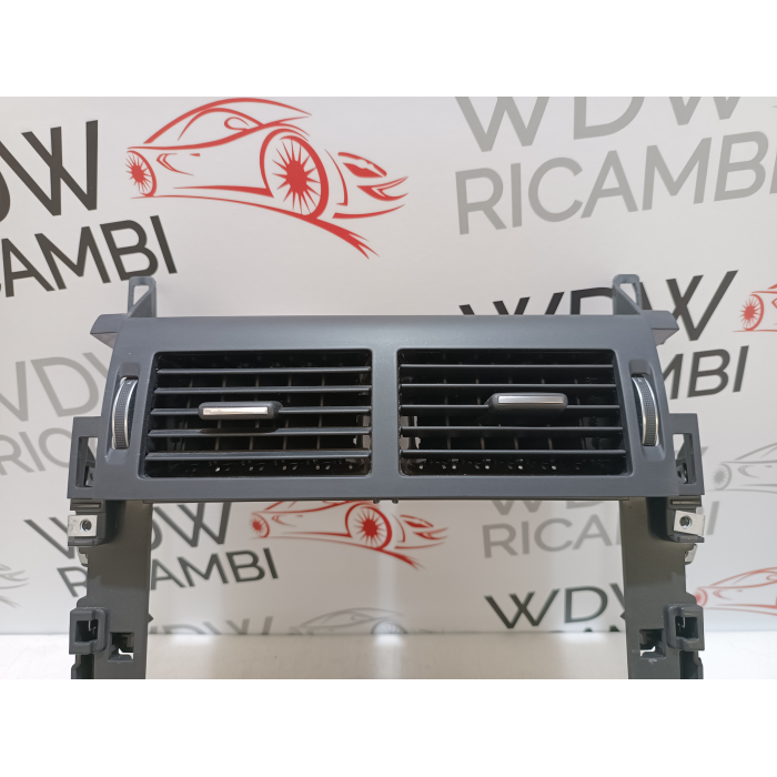 FK72-04634-A MASCHERINA BOCCHETTA ARIA CENTRALE LAND ROVER DISCOVERY SPORT (2014\2018)