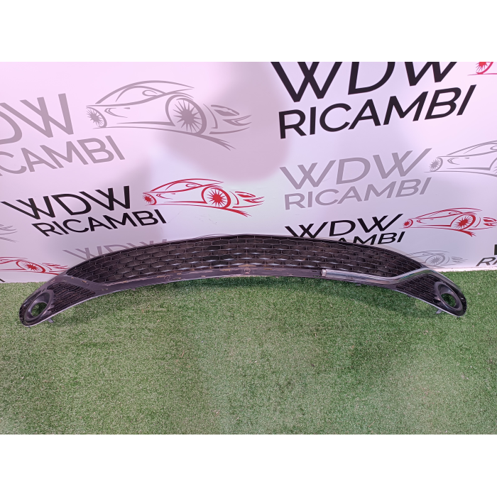 735618649 GRIGLIA PARAURTI ANTERIORE INFERIORE LANCIA YPSILON (312\319) 1.3 (2015\2021) 735618650