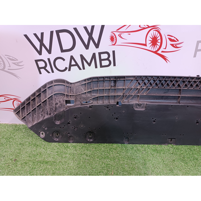 8W0807611A CARTER INFERIORE PARAURTI ANTERIORE AUDI A4 AVANT (B9) 3.0 TDI (2015\2019) 
