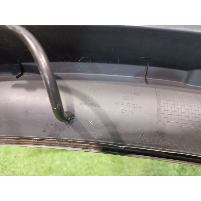735622882 GRIGLIA GOCCIOLATOIO PARABREZZA ANTERIORE FIAT 500X CROSS 2.0 MTJ (DAL 2014 IN POI >)  
