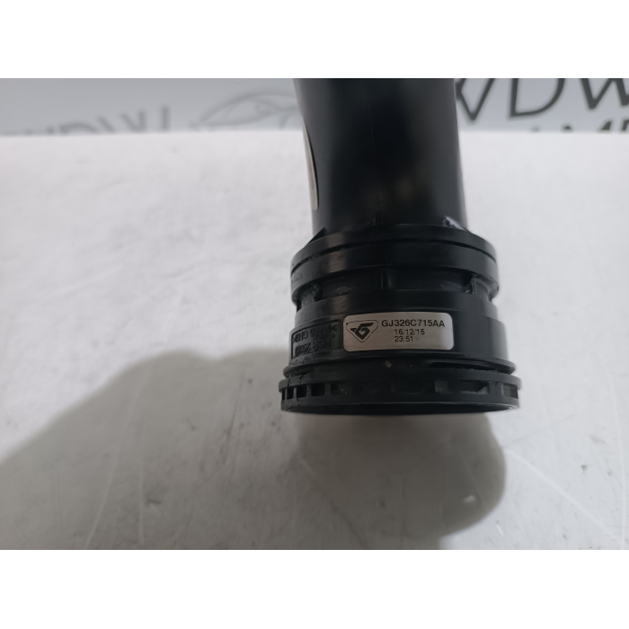 GJ326C715AA TUBO CONDOTTO INTERCOOLER LAND ROVER DISCOVERY SPORT 2.0 TD4 (2014\2018)