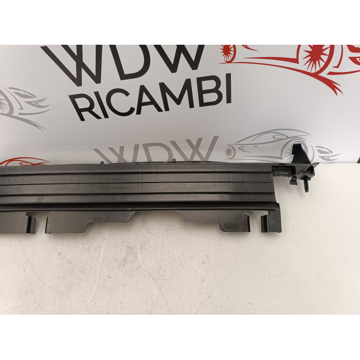 A2135050130 PANNELLO CONDOTTO ARIA MERCEDES CLASSE E (W213) (DAL 2016 IN POI >) NUOVO