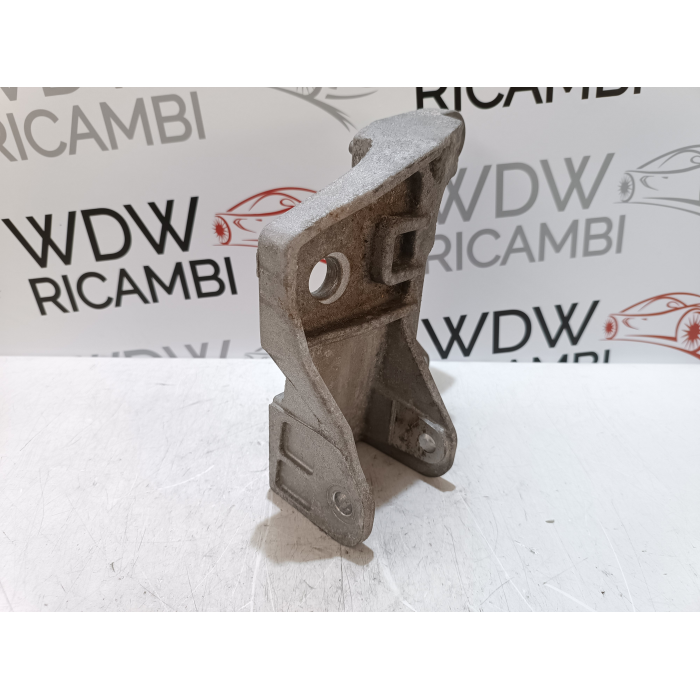 GJ32-6P096-AE SUPPORTO MOTORE LAND ROVER DISCOVERY SPORT 2.0 TD4 (2014\2018) 