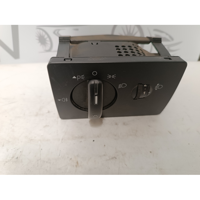 4M5T13A024EA INTERRUTTORE COMANDO LUCI LEVA REGOLAZIONE FORD FOCUS 2° 1.8 TDCI (2004\2008) SW