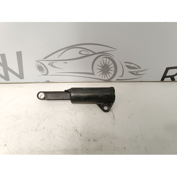 6062352 PISTONCINO AMMORTIZZATORE CASSETTO PORTAOGGETTI FORD FOCUS 2° 1.8 TDCI (2004\2008) SW