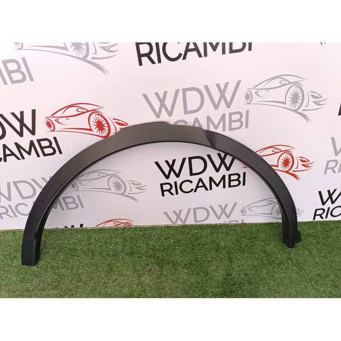 FK72-290E22-AC FASCIONE ARCO POSTERIORE DESTRO LAND ROVER DISCOVERY SPORT 2.0 TD4 (2014\2018)