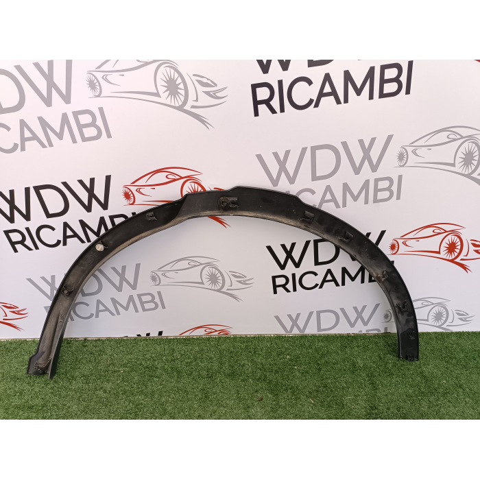 FK72-290E22-AC FASCIONE ARCO POSTERIORE DESTRO LAND ROVER DISCOVERY SPORT 2.0 TD4 (2014\2018)