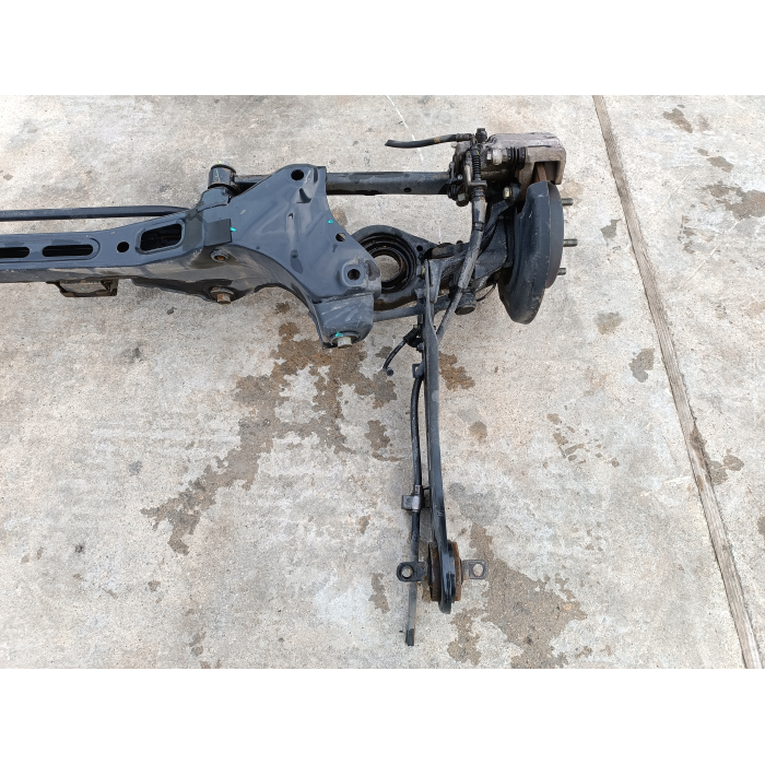 PONTE ASSALE POSTERIORE KIA CEE'D CEED SW 1.6 CRDI (2012\2018) USATO ORIGINALE