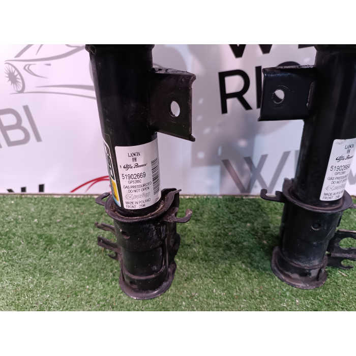 51902669 COPPIA AMMORTIZZATORI ANTERIORE DX \ SX FIAT 500 ABARTH 595 TURISMO 1.4 (DAL 2016 IN POI >)