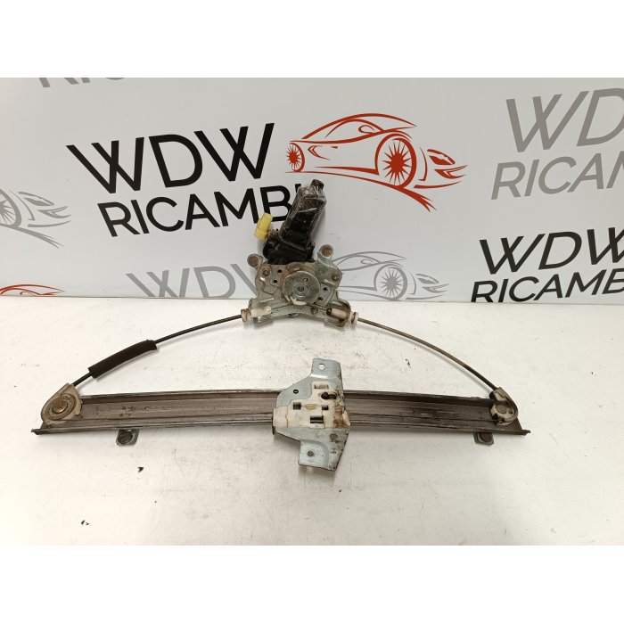98820-1C100 MOTORINO ALZAVETRO ANTERIORE ANT DESTRO DX HYUNDAI GETZ 2002-2008