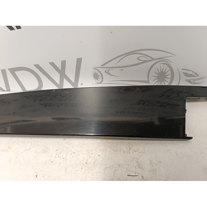 a1767220328 MODANATURA RIVESTIMENTO ANTERIORE DESTRO MERCEDES CLASSE A W176