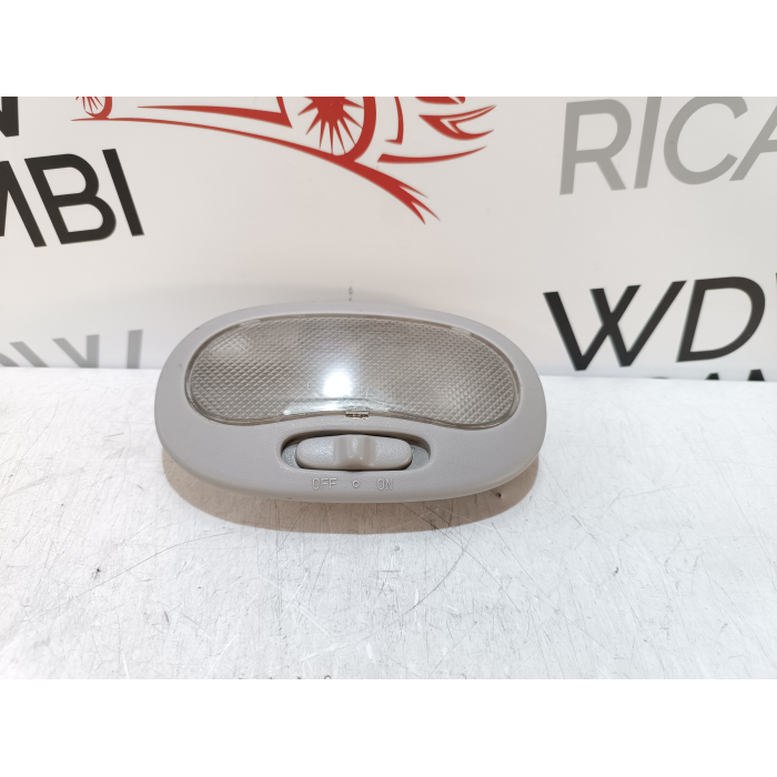 96314278 PLAFONIERA LUCE ABITACOLO INTERNA ANTERIORE DAEWOO MATIZ 1° (1998\2005) 