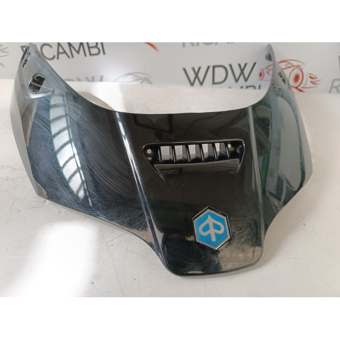 620989 CARENA SCUDO BOOMERANG CENTRALE ANTERIORE PIAGGIO X8 125 (2003\2012)