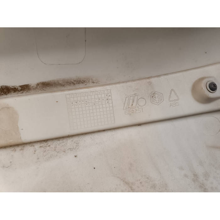 620251 CARENA RIVESTIMENTO LATO SINISTRO PIAGGIO X8 125 (2003\2012) GRIGIO