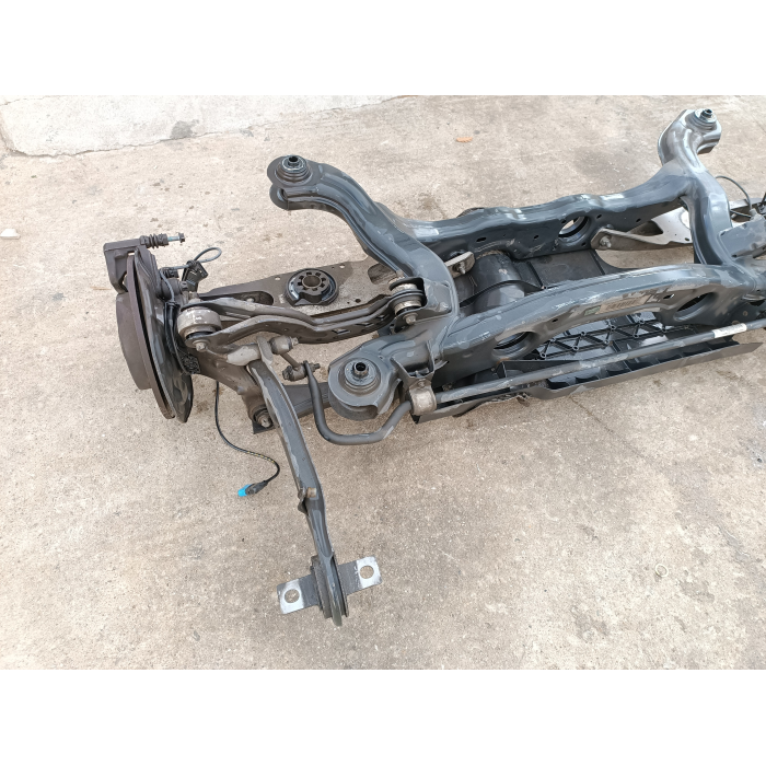 2463504101 PONTE ASSALE POSTERIORE POST MERCEDES CLASSE A W176 1.5 DIESEL (2012\2015) 2464101