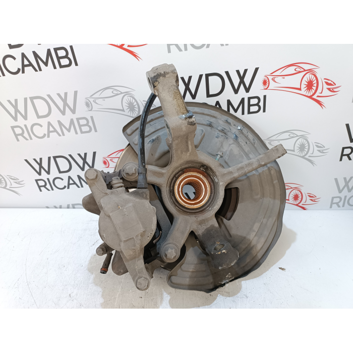 FUSELLO MOZZO MONTANTE ANTERIORE DESTRO MERCEDES CLASSE A W176 1.5 CDI (2012\2015)