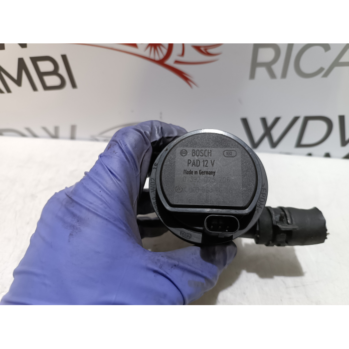 A0005000686 POMPA ACQUA AUSILIARE MERCEDES CLASSE A W176 1.5 CDI (2012\2015) 0392023206