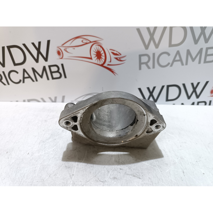 A6072050101 SUPPORTO STAFFA SEMIASSE ANTERIORE DX MERCEDES CLASSE A W176 1.5 CDI (2012\2015)