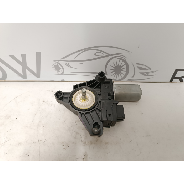 A2469063200 MOTORINO ALZAVETRO POSTERIORE DESTRO MERCEDES CLASSE A W176 ALZACRISTALLO 