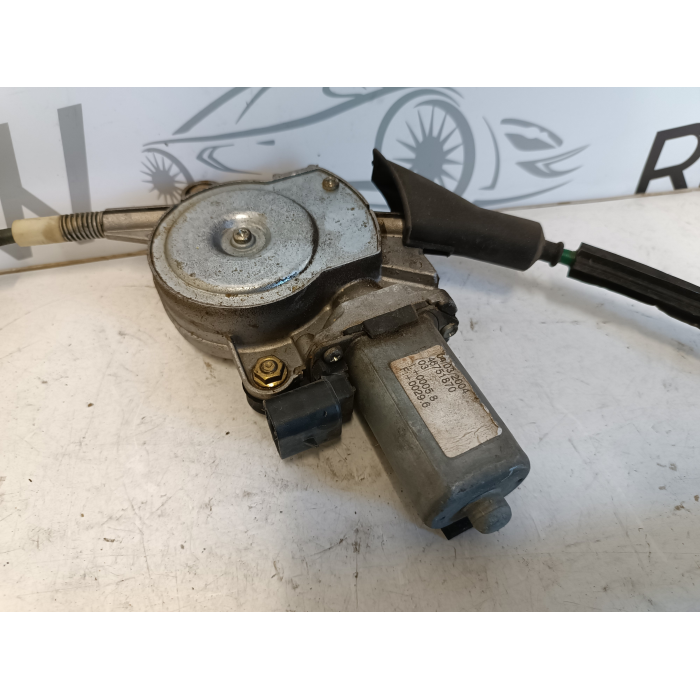 46751870 MOTORINO ALZAVETRO ELETTRICO PORTA ANTERIORE DESTRO ALFA ROMEO 147 (2000\2010) DX