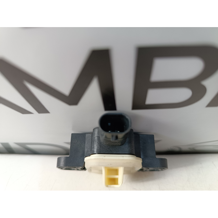 A1668210351 SENSORE AIRBAG PORTA ANTERIORE DESTRO \ SINISTRO MERCEDES CLASSE A W176 (2012\2015)