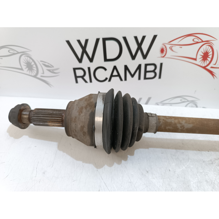 8V51-3B437-C2C SEMIASSE SEMIALBERO ANTERIORE SINISTRO FORD FIESTA 6° 1.5 TDCI (2013\2017)