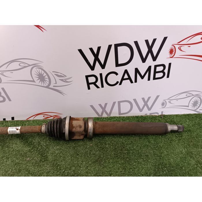 8V51-3B436 SEMIASSE SEMIALBERO ANTERIORE DESTRO FORD FIESTA 6° 1.5 TDCI (2013\2017)