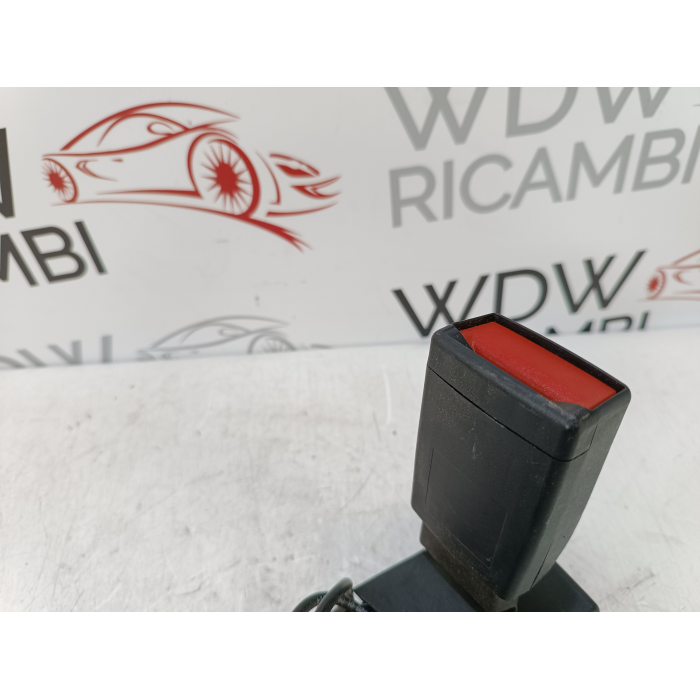 AGGANCIO AGGANCI CINTURA DI SICUREZZA POSTERIORE MERCEDES CLASSE A W176 (2012\2015) A1768600469 