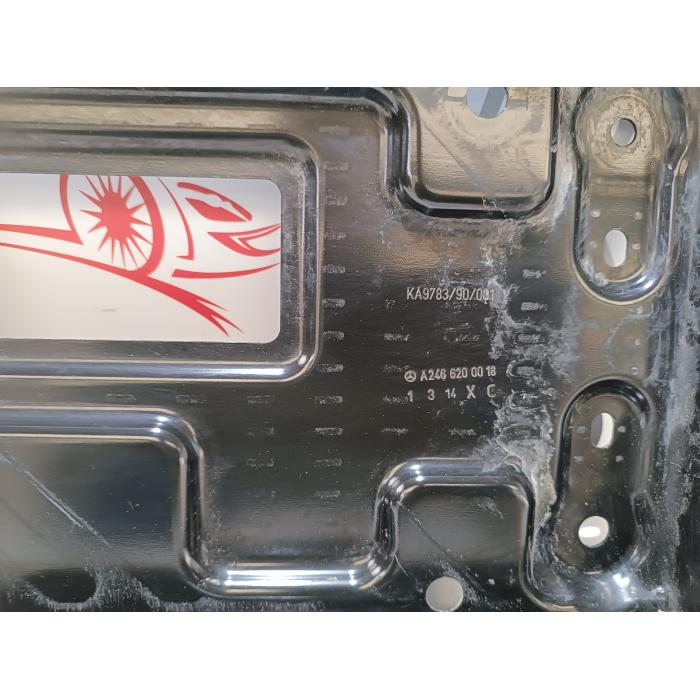 A2466200018 STAFFA SUPPORTO BATTERIA MERCEDES CLASSE A W176 1.5 CDI (2012\2015)