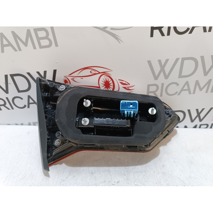 2GA945094B FANALE FANALINO STOP INTERNO POSTERIORE DESTRO VW T-ROC RESTYLING (DAL 2021 IN POI >)