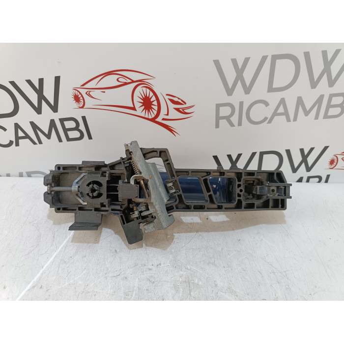 8A61-A224A36-AN MANIGLIA ESTERNA PORTA POSTERIORE DESTRO FORD FIESTA 6° 1.5 TDCI (2013\2017)