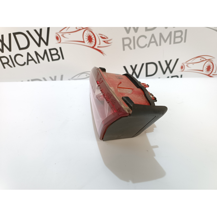 50504819 FARO FANALE STOP POSTERIORE INTERNO DESTRO ALFA ROMEO 159 2.2 JTS (2005\2008)