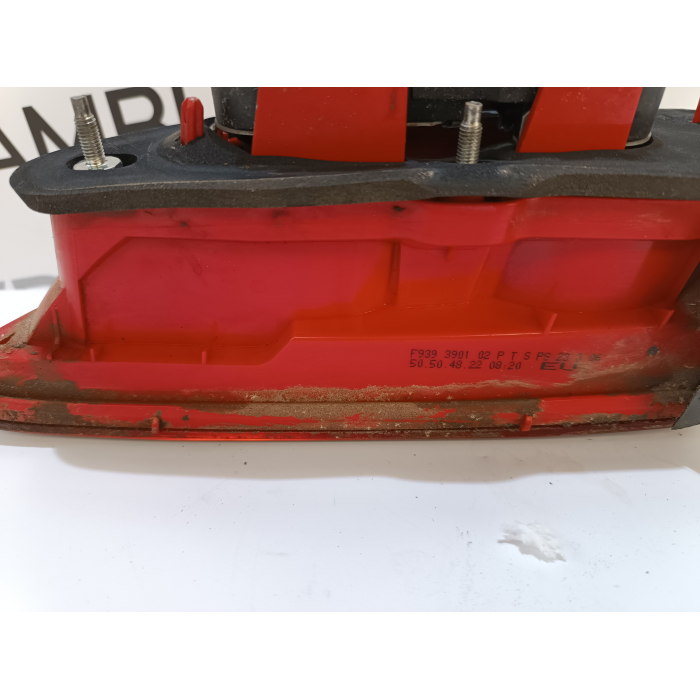 50504822 FARO FANALE STOP POSTERIORE INTERNO SINISTRO ALFA ROMEO 159 2.2 JTS (2005\2008)