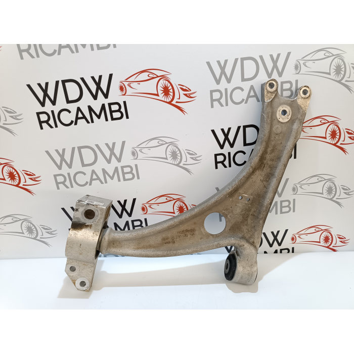3C0407151H BRACCIO OSCILLANTE ANTERIORE DESTRO AUDI Q3 2.0 TDI (2014\2018)
