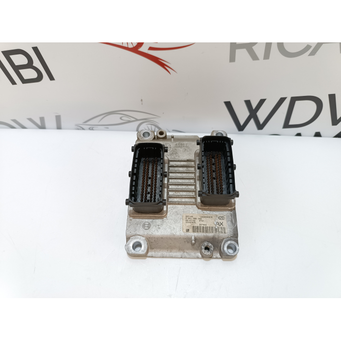 55557933 CENTRALINA MOTORE INIEZIONE OPEL CORSA D 1.2 (2006\2010) 0261208940