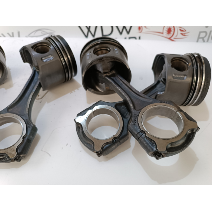 KIT 4 PISTONI PISTONE + BIELLA MERCEDES CLASSE C W204 220 CDI 170CV (2007\2011) 646811