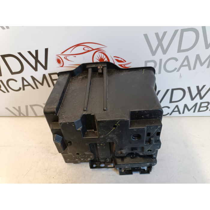 FN15-10723-AA ALLOGGIO SUPPORTO PORTA BATTERIA FORD ECOSPORT 2° 1.0 (2012\2016)