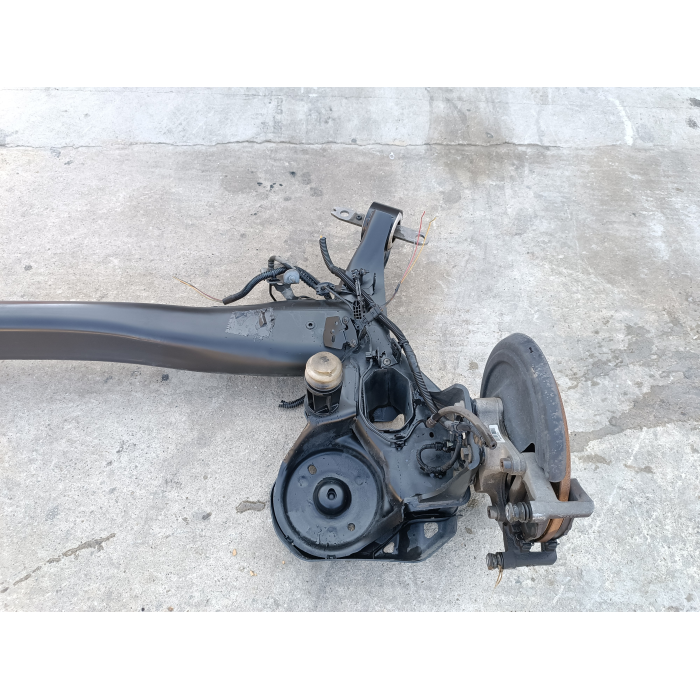 PONTE ASSALE POSTERIORE POST PEUGEOT 5008 GT LINE 1.5 2020\2023