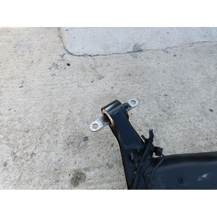 PONTE ASSALE POSTERIORE POST PEUGEOT 5008 GT LINE 1.5 2020\2023