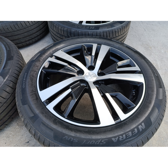 9809687377 4 CERCHI IN LEGA DA 18 CON GOMMA PEUGEOT 5008 GT LINE 1.5 2020\2023