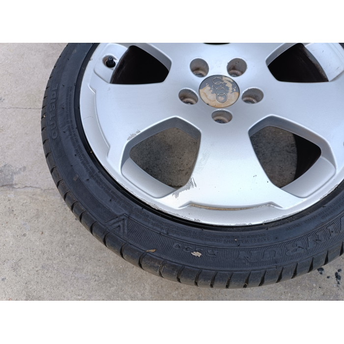 8P0601025C 4 CERCHI IN LEGA DA 17 CON GOMMA AUDI A3 8P 2.0 TDI 2003\2007 7.5JX17H2 ET56