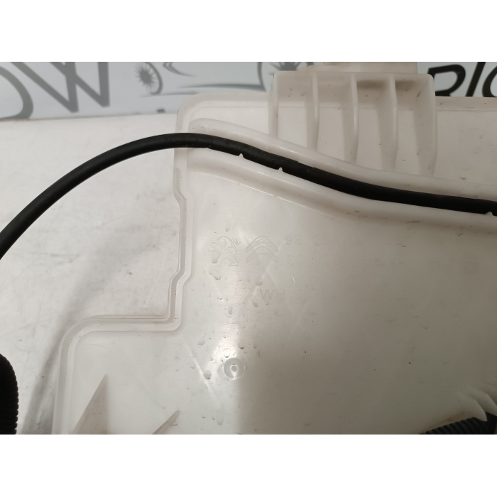 9826400780 VASCHETTA ACQUA TERGICRISTALLI CON MOTORINO PEUGEOT 5008 2020\2023 9810819180