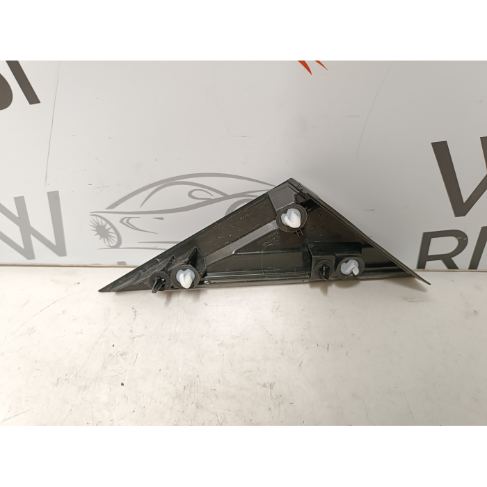 9811661880G TRIANGOLO PARAFANGO MODANATURA SINISTRO SX PEUGEOT 5008 2020-2023 PORTA 