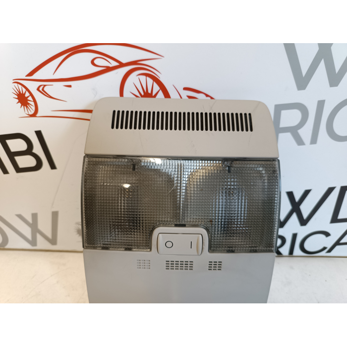 8P0947135D PLAFONIERA INTERNA ABITACOLO ANTERIORE AUDI A3 8P 2.0 TDI 2003\2007