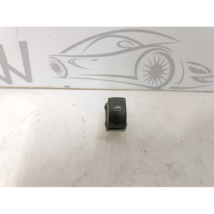 4F0959855 PULSANTE INTERRUTTORE ALZAVETRO POSTERIORE SINISTRO AUDI A3 8P 2003\2007