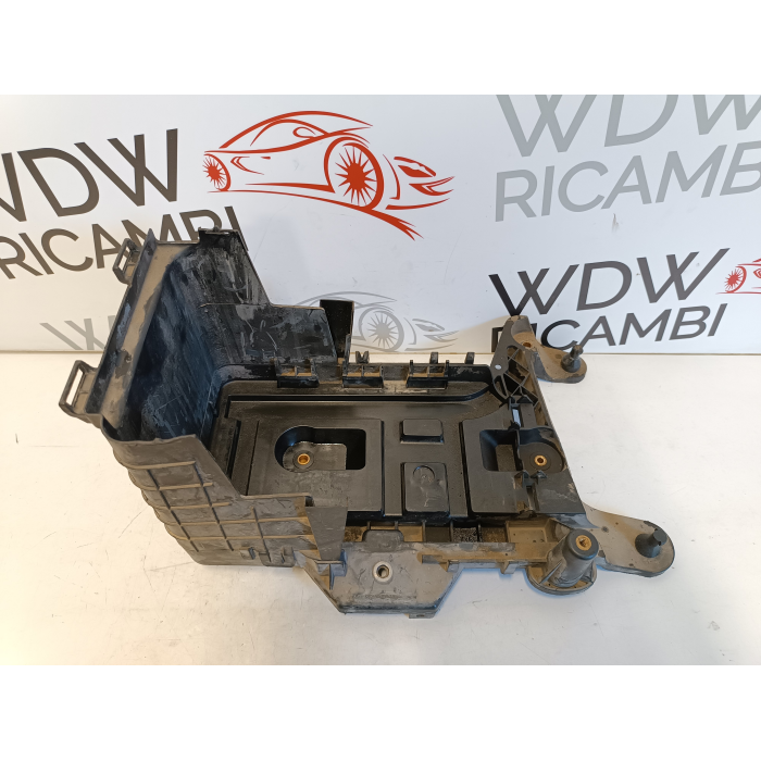 1K0915333C ALLOGGIO SUPPORTO PORTA BATTERIA AUDI A3 8P 2.0 TDI 2003\2007