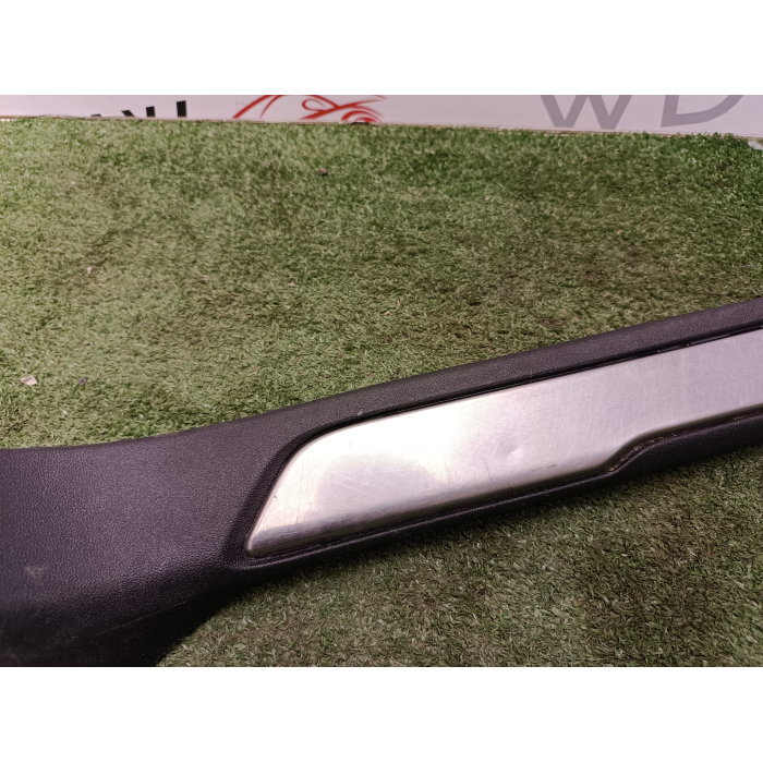 9673401977 MASCHERINA BATTITACCO ANTERIORE DESTRO CITROEN DS5 2.0 HDI (2011\2015) 9673401577