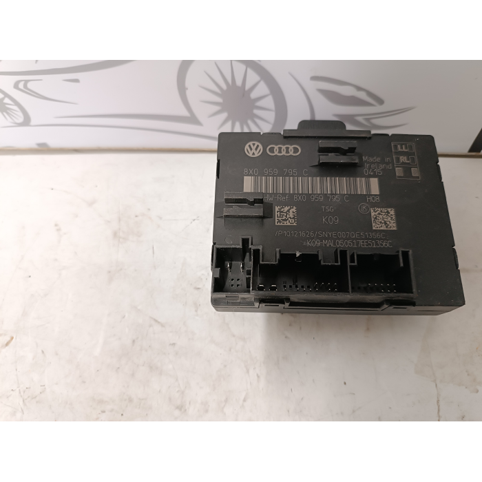 8X0959795C CENTRALINA PORTA POSTERIORE POST SINISTRO - DESTRO AUDI Q3 2011-2019 8U