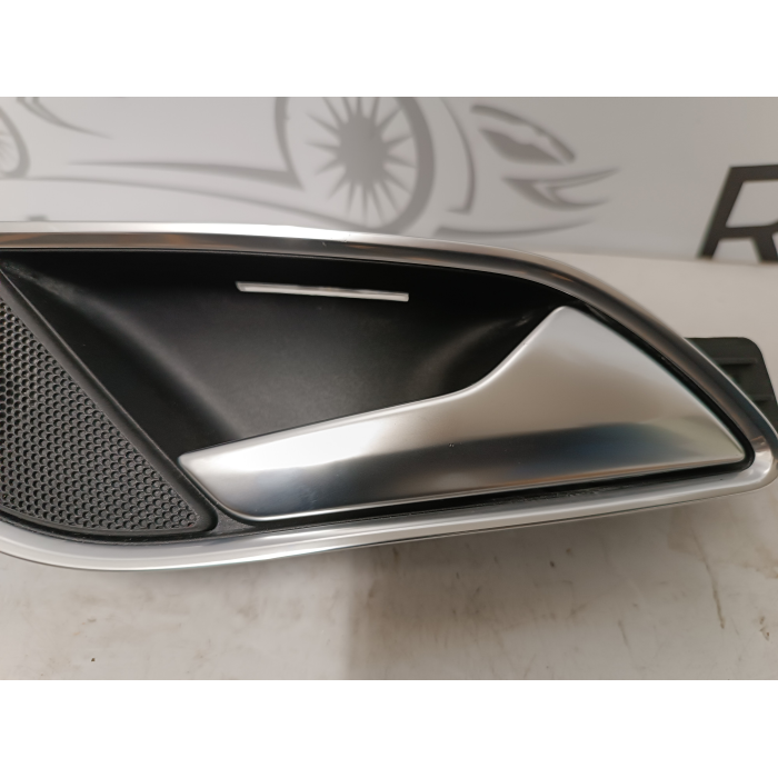 8U0839020C MANIGLIA INTERNA PORTA POSTERIORE DESTRA AUDI Q3 8U 2011-2019 