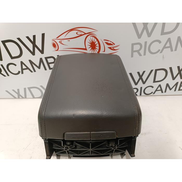 7L6863762 BRACCIO BRACCIOLO CENTRALE VW TOUAREG 3.0 TDI V6 (2002\2007) IN PELLE 